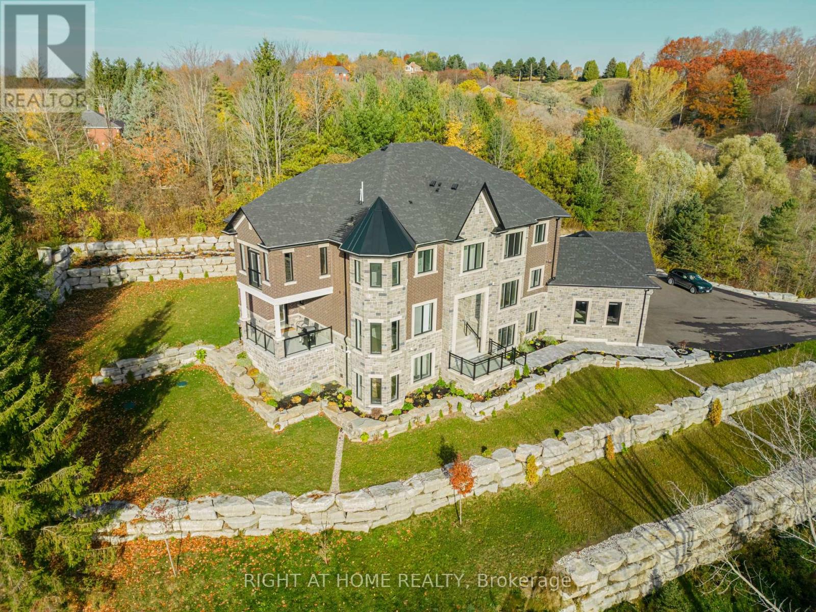 16158 MOUNT PLEASANT ROAD, Caledon, Ontario