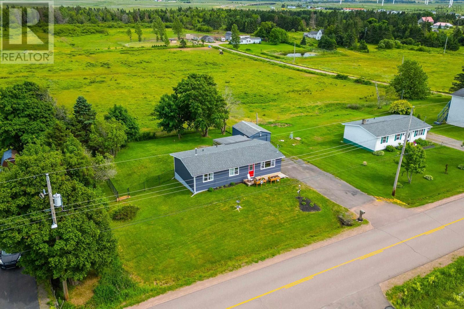 Property at 1522 Fort Lawrence Road image 3