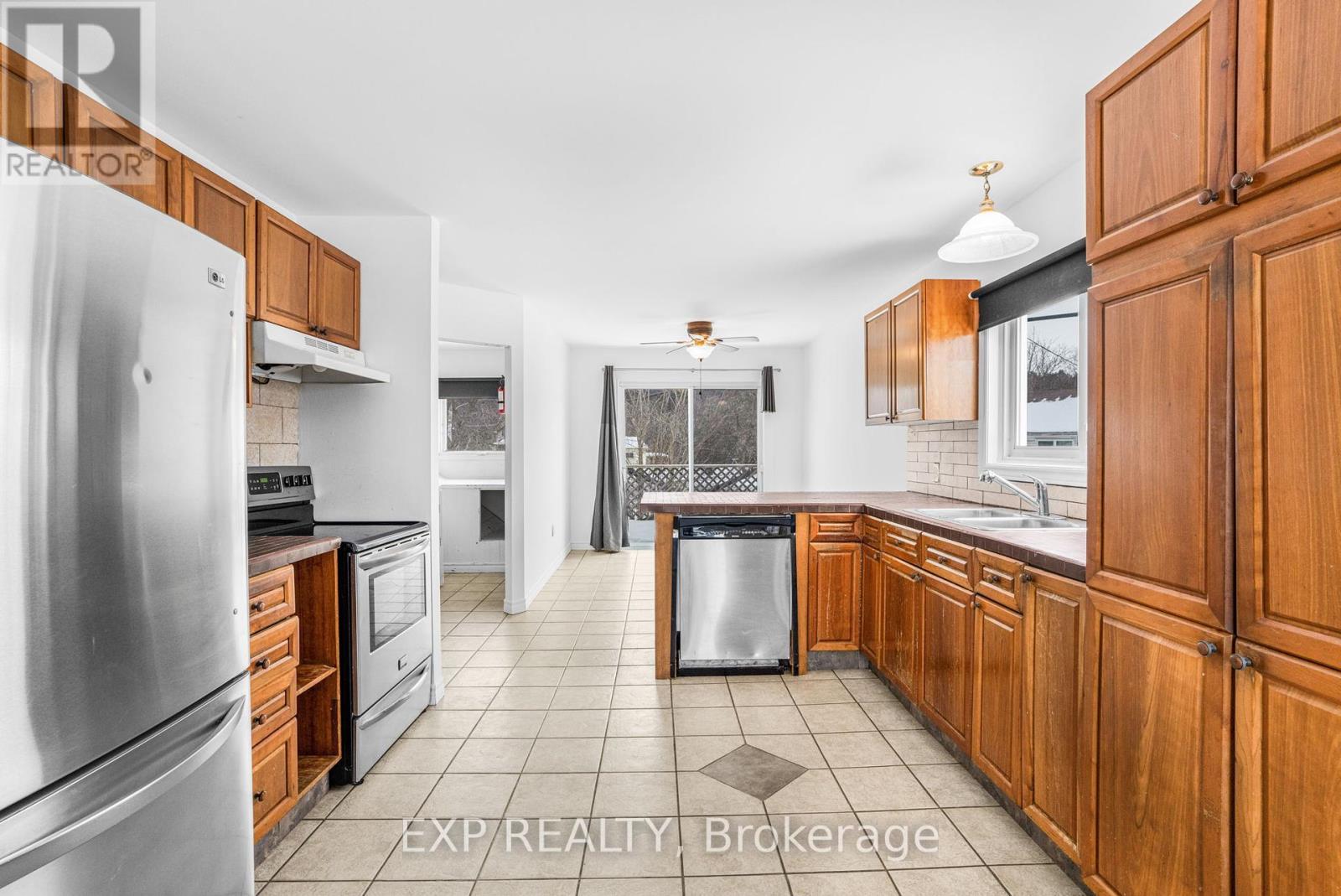 120 Herbert Street, The Nation, Ontario  K0A 2M0 - Photo 8 - X12189416