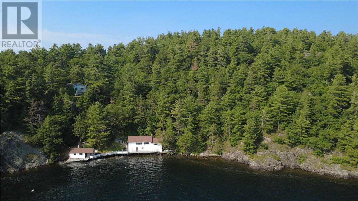 86 Hennessy Road, whitefish, Ontario