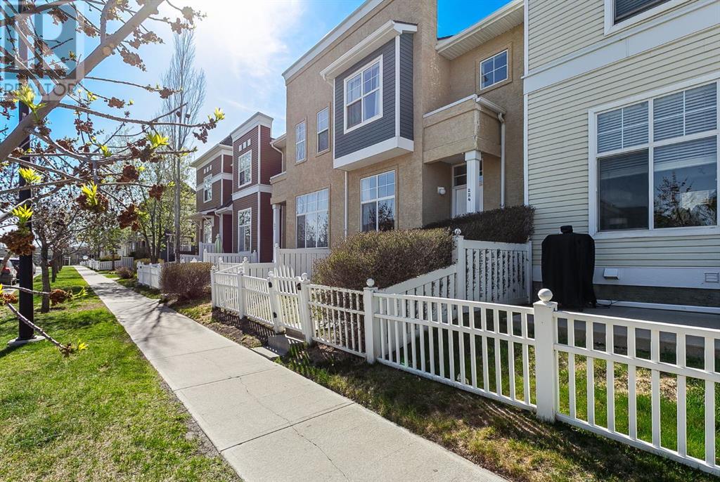 Property at 224 Mckenzie Towne Link SE image 1