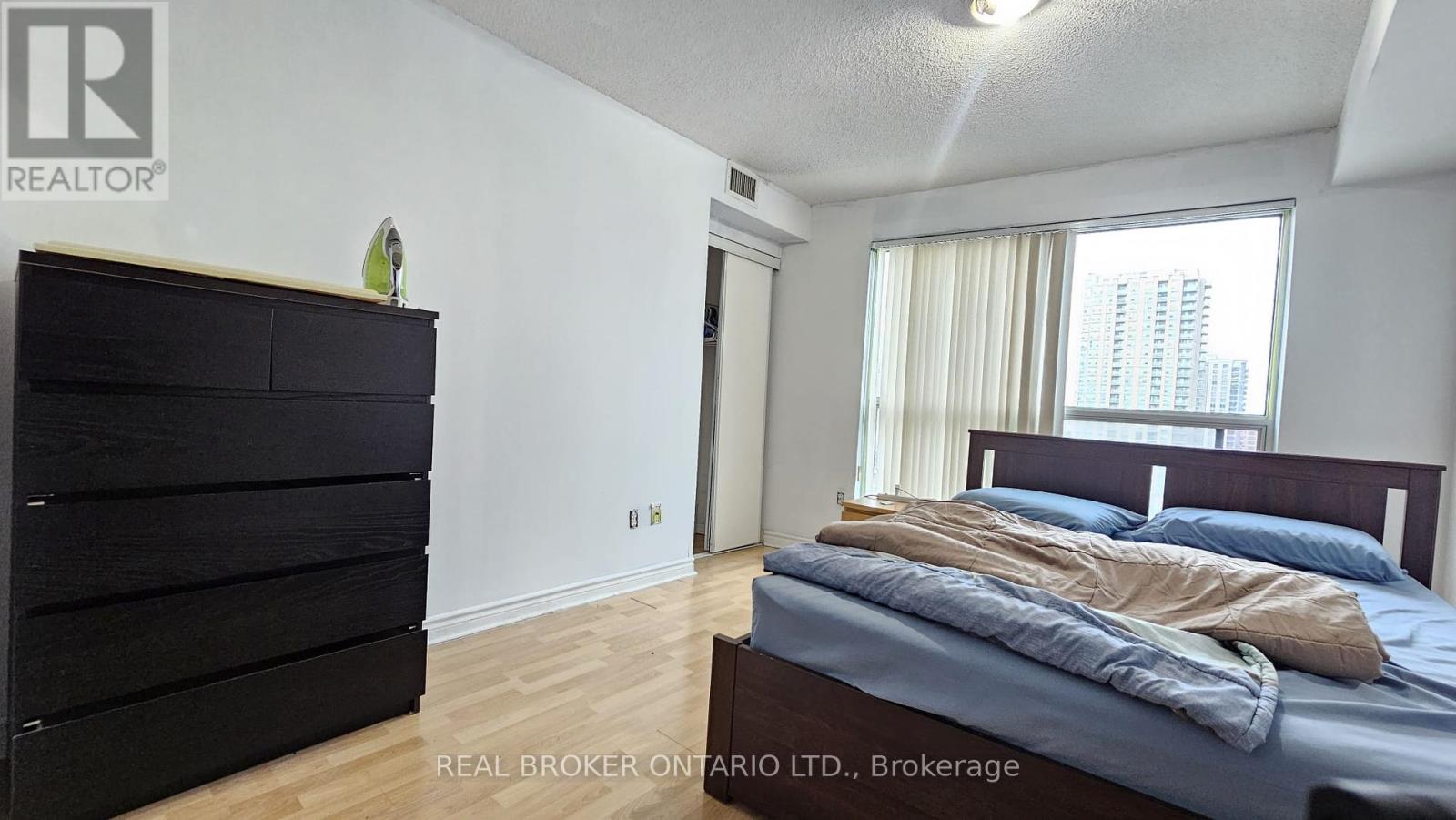 1516 - 7 Lorraine Drive, Toronto, Ontario  M2N 2E3 - Photo 13 - C12296941