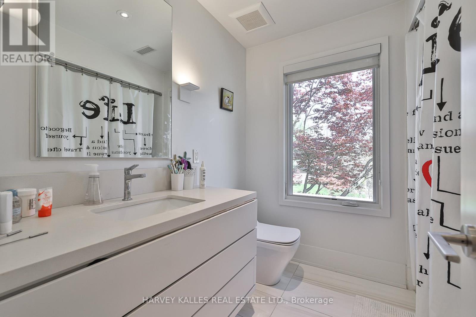 4 Kimloch Crescent, Toronto, Ontario  M3B 2J6 - Photo 30 - C12296946
