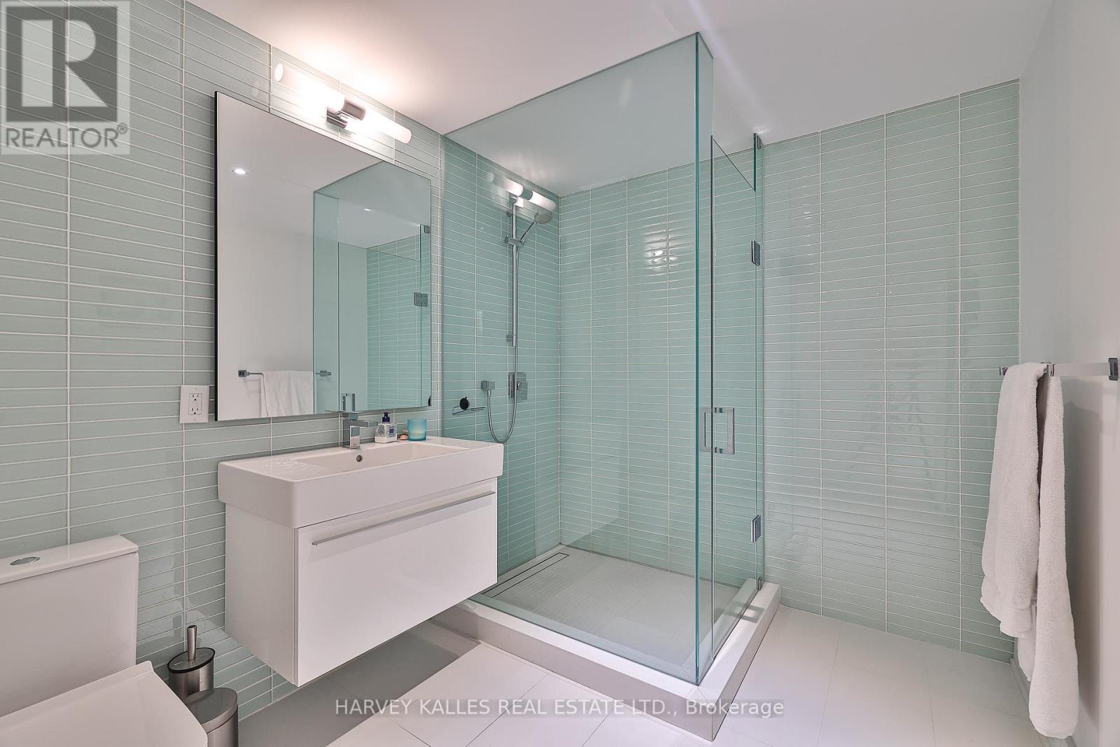 4 Kimloch Crescent, Toronto, Ontario  M3B 2J6 - Photo 37 - C12296946