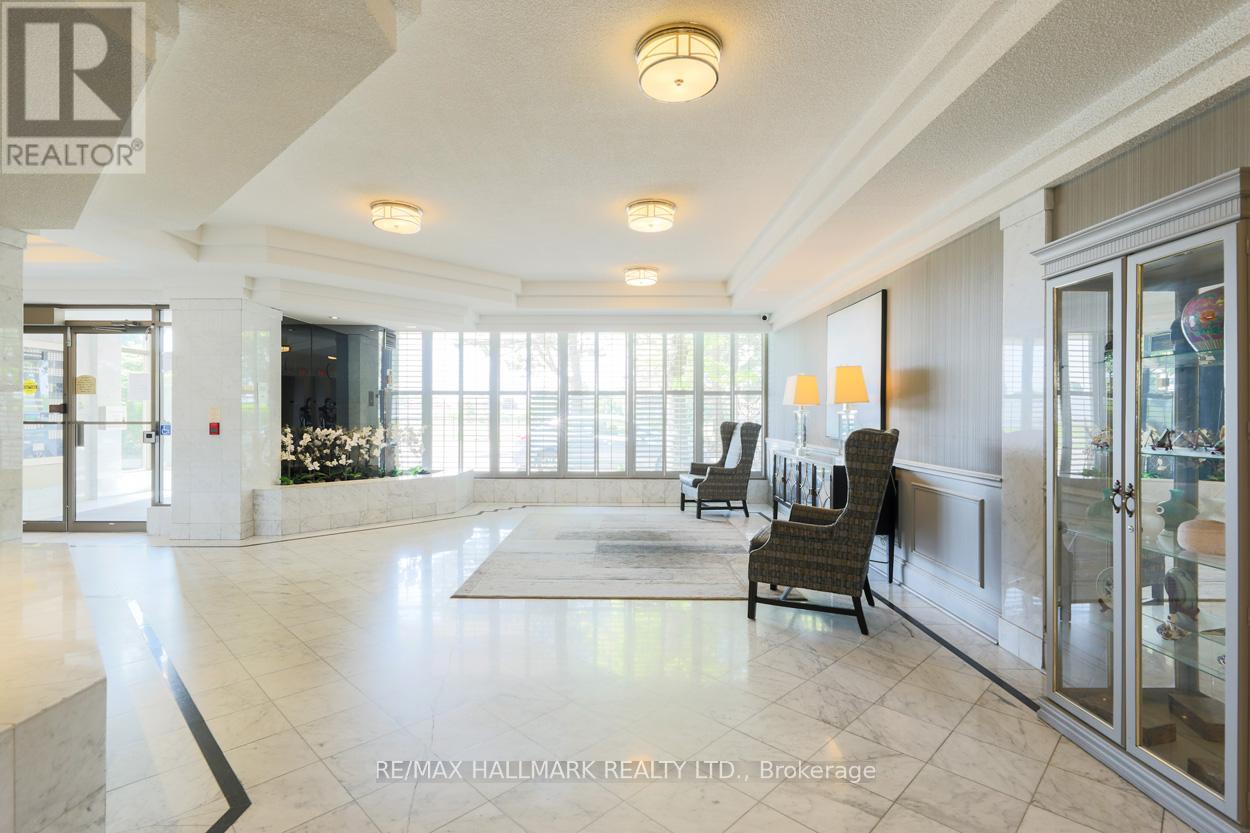 Property at 385 - 1 GREYSTONE WALK DRIVE image 3