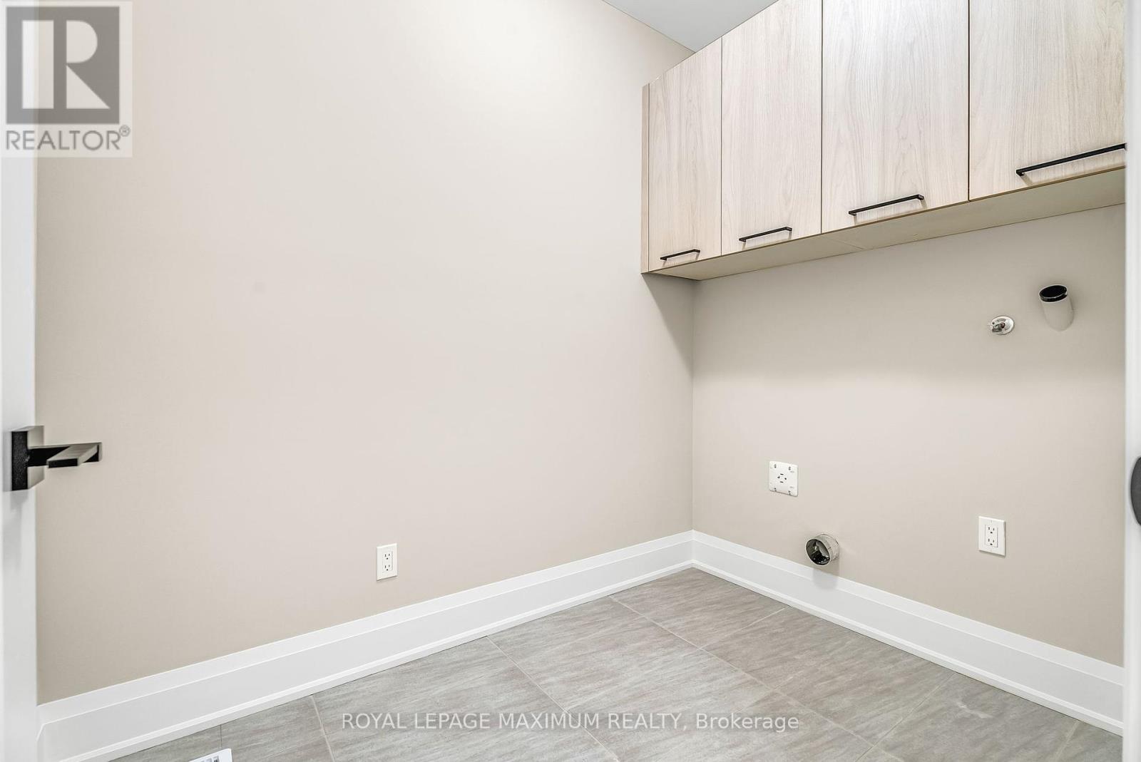 17 Bertram Gate, Whitby, Ontario  L1P 0M5 - Photo 15 - E12297048