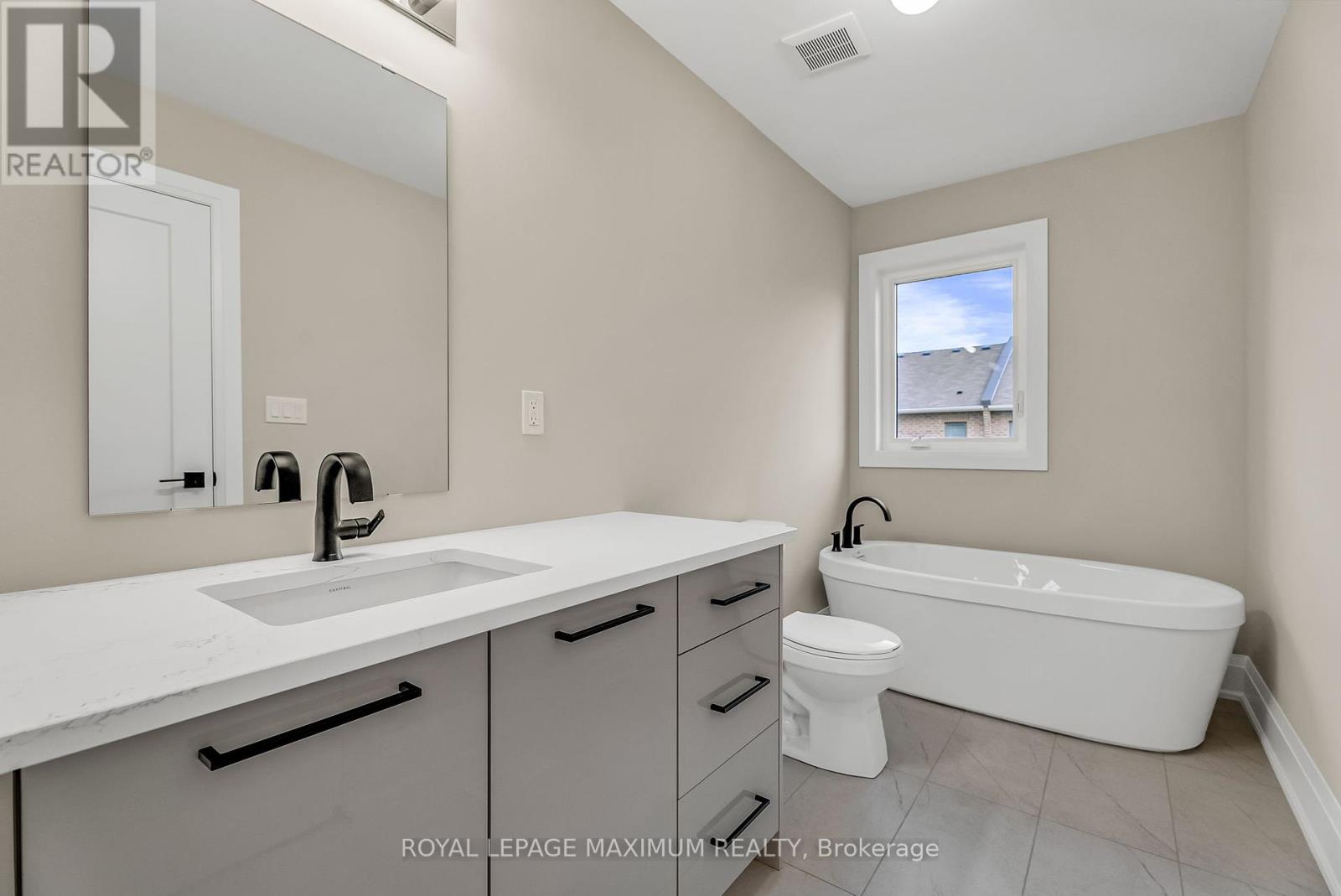 17 Bertram Gate, Whitby, Ontario  L1P 0M5 - Photo 19 - E12297048