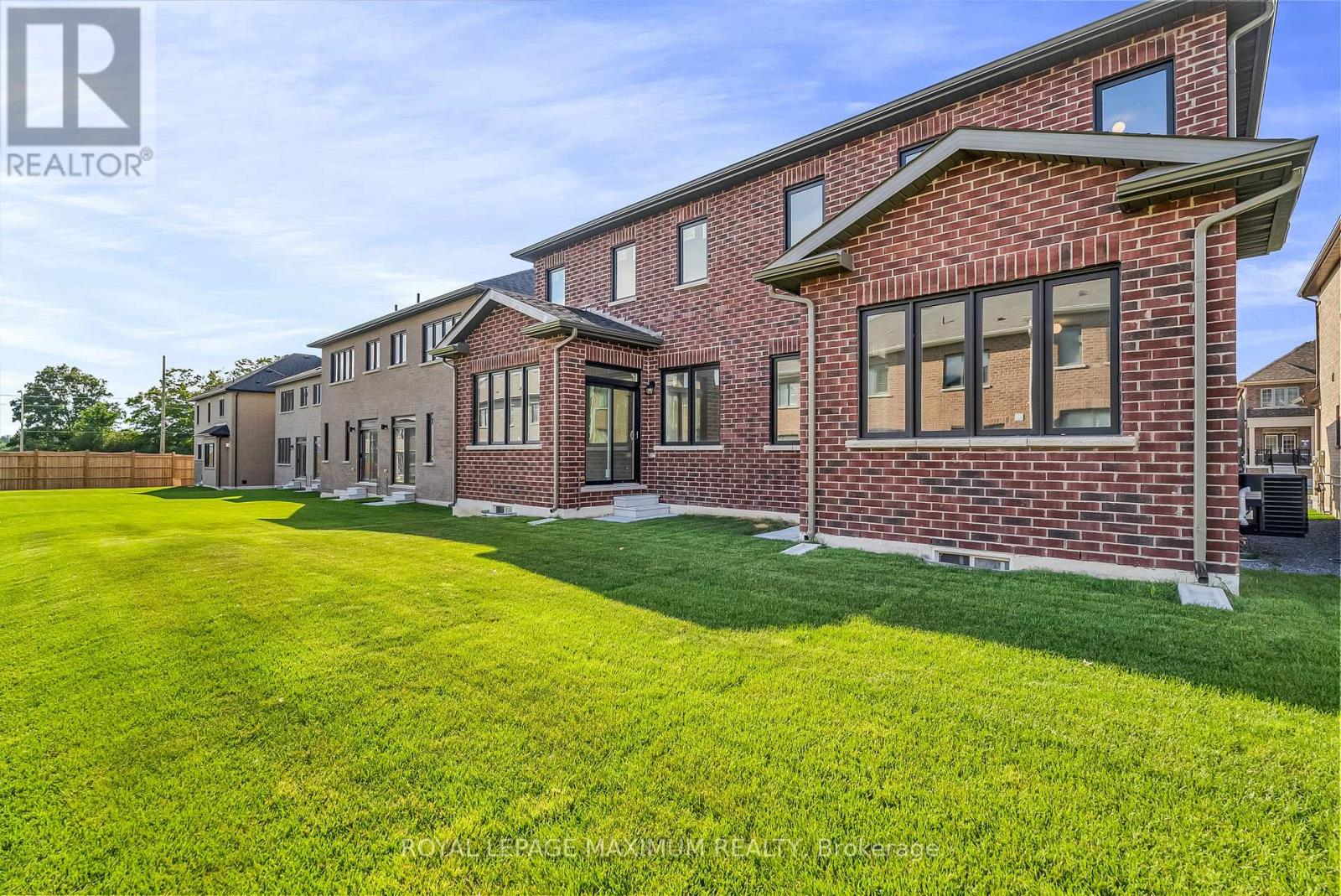 17 Bertram Gate, Whitby, Ontario  L1P 0M5 - Photo 26 - E12297048