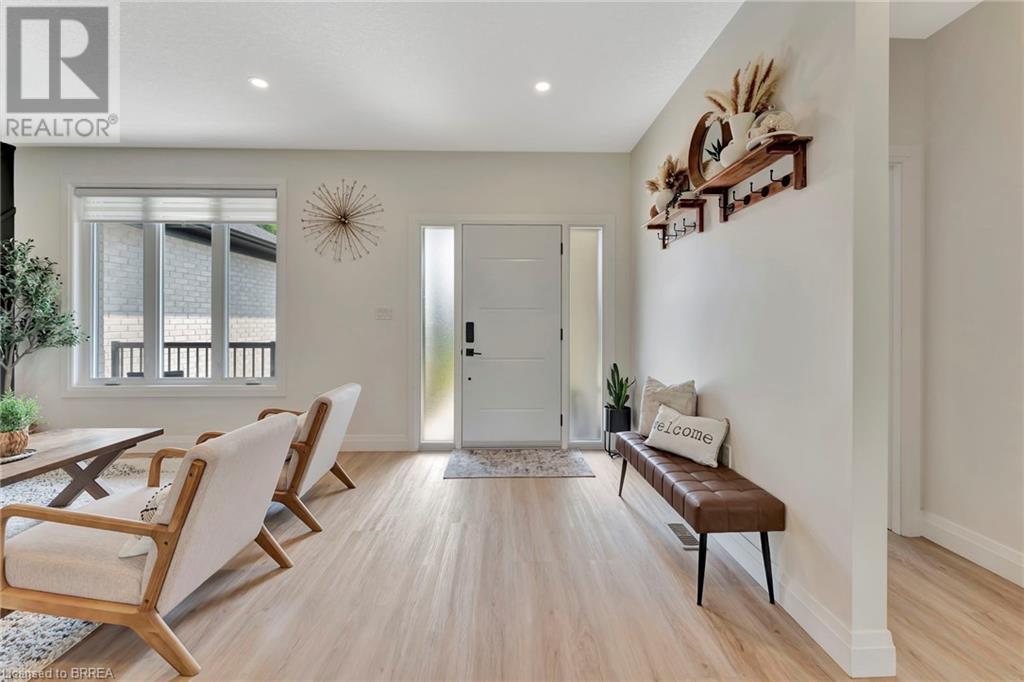 30 Tanager Drive, Tillsonburg, Ontario  N4G 1A9 - Photo 4 - 40746129
