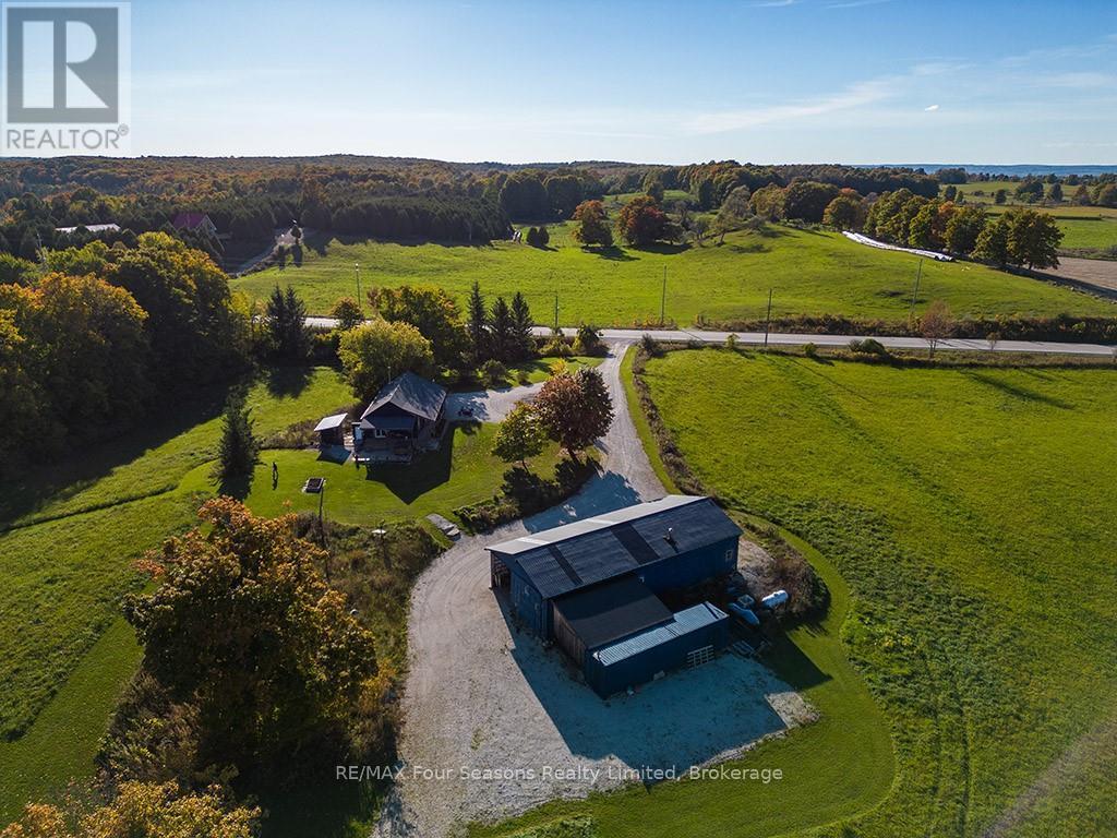 495529 Grey Road 2, Blue Mountains, Ontario  N0H 2E0 - Photo 9 - X12217511