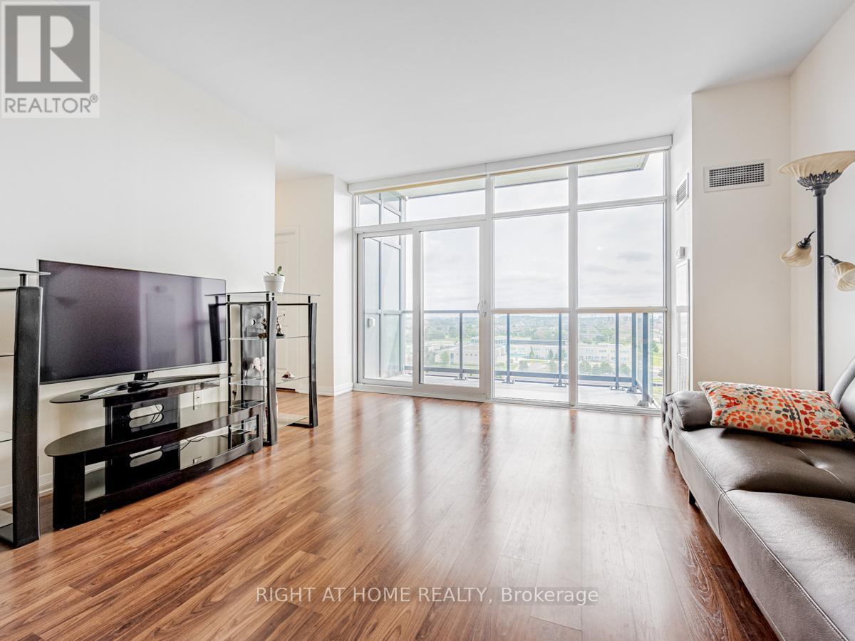 1010 - 65 Oneida Crescent, Richmond Hill, Ontario  L4B 0G9 - Photo 12 - N12296940