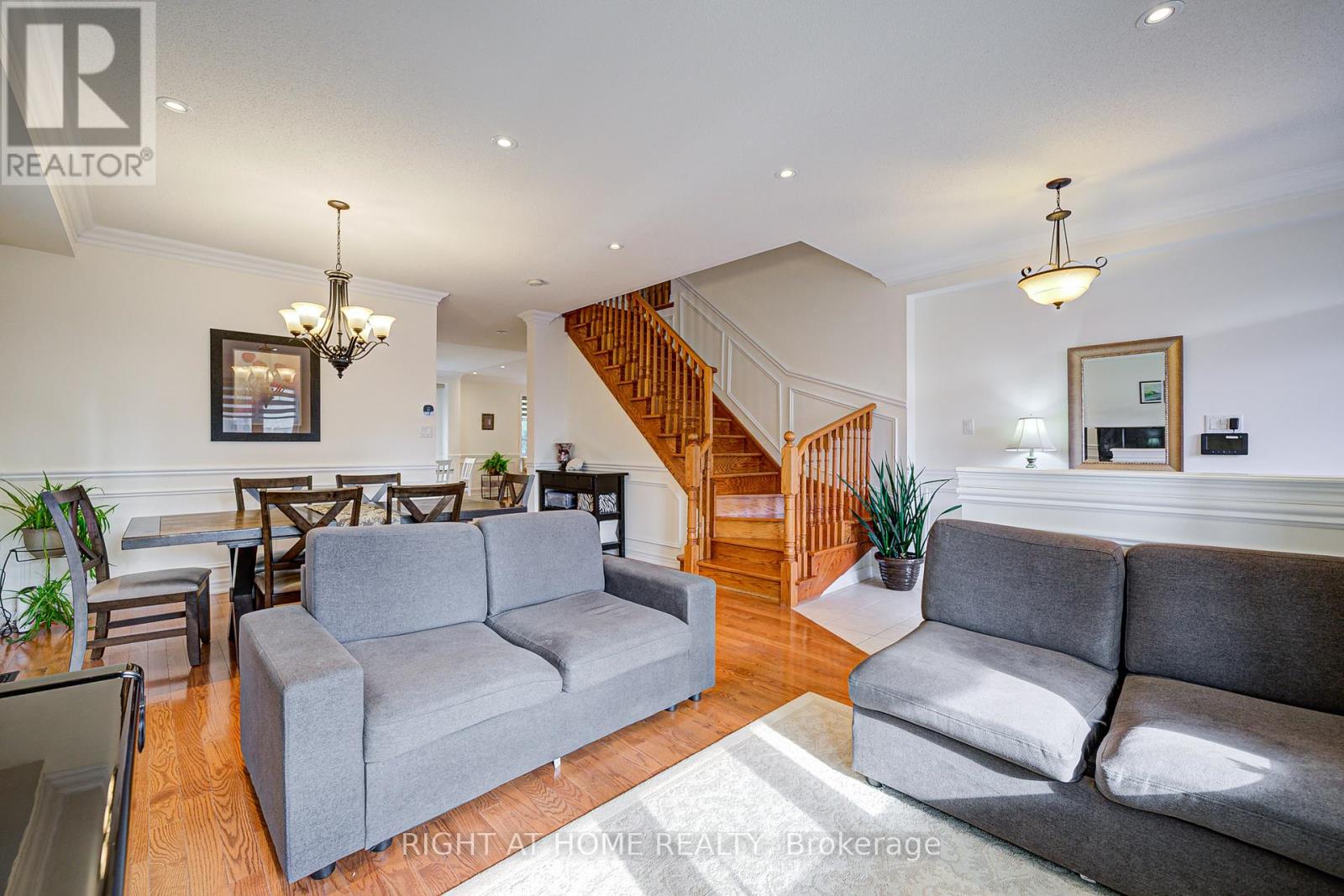 16 Milos Road, Richmond Hill, Ontario  L4E 0J9 - Photo 13 - N12297011