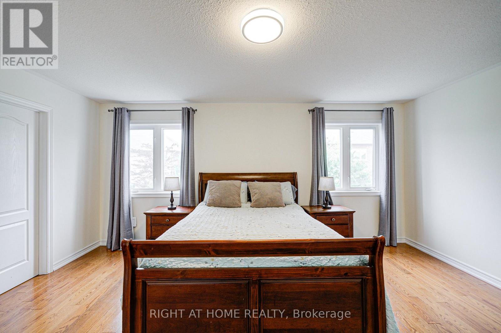 16 Milos Road, Richmond Hill, Ontario  L4E 0J9 - Photo 35 - N12297011