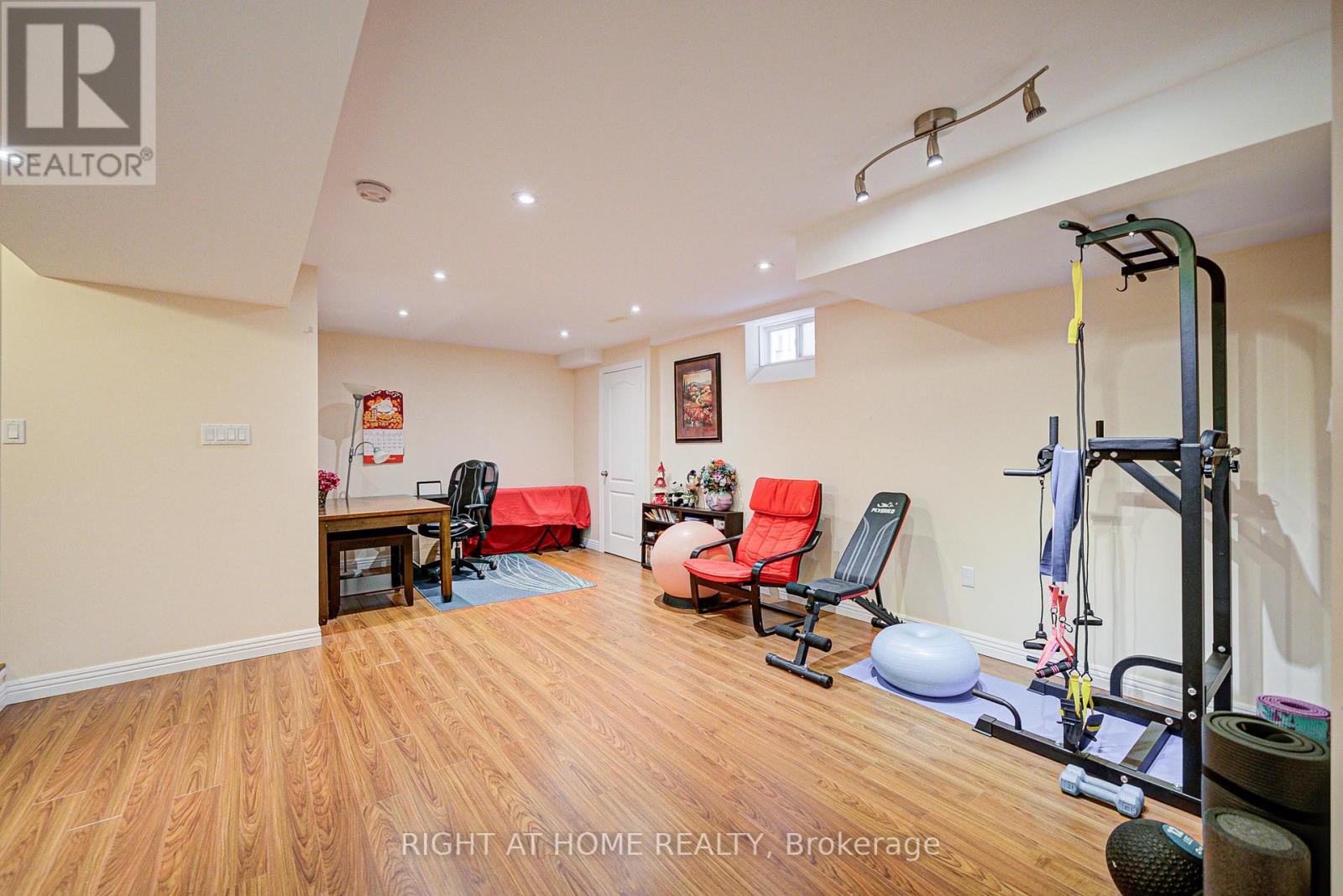 16 Milos Road, Richmond Hill, Ontario  L4E 0J9 - Photo 39 - N12297011