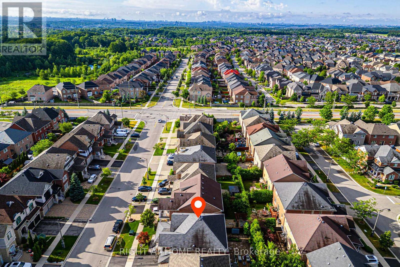 16 Milos Road, Richmond Hill, Ontario  L4E 0J9 - Photo 6 - N12297011