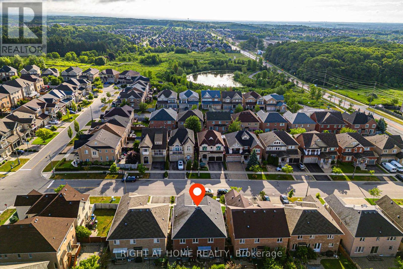 16 Milos Road, Richmond Hill, Ontario  L4E 0J9 - Photo 7 - N12297011