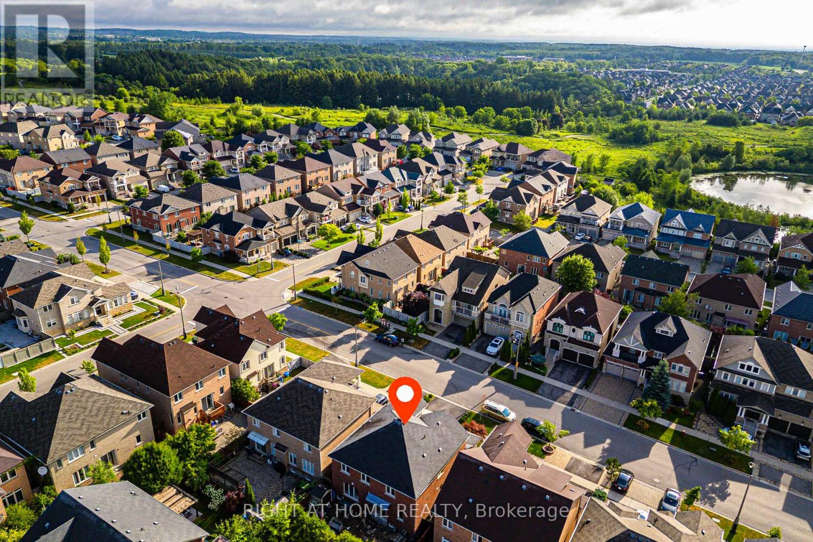 16 Milos Road, Richmond Hill, Ontario  L4E 0J9 - Photo 9 - N12297011