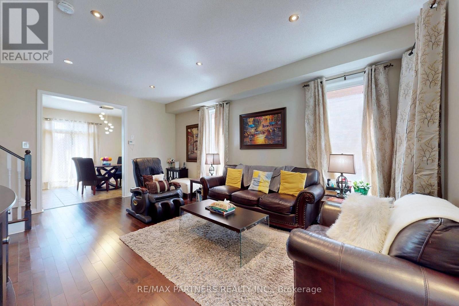 Property at 86 CHOKECHERRY CRESCENT image 4