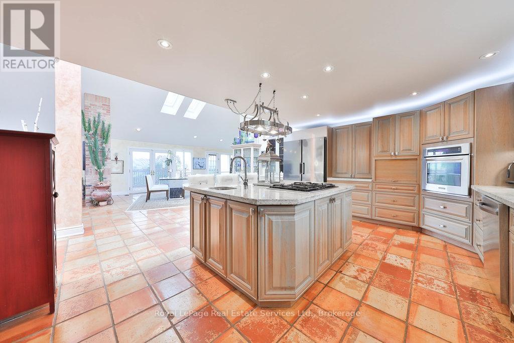 12 Ingleview Drive, Caledon, Ontario  L7C 1P3 - Photo 20 - W12297095