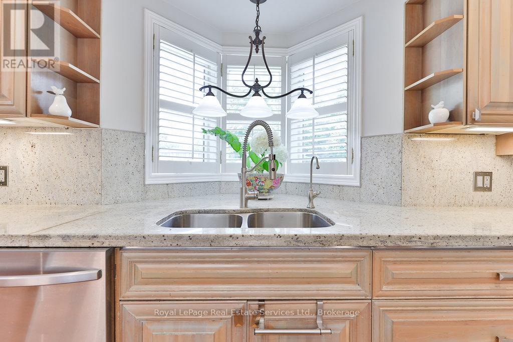 12 Ingleview Drive, Caledon, Ontario  L7C 1P3 - Photo 21 - W12297095