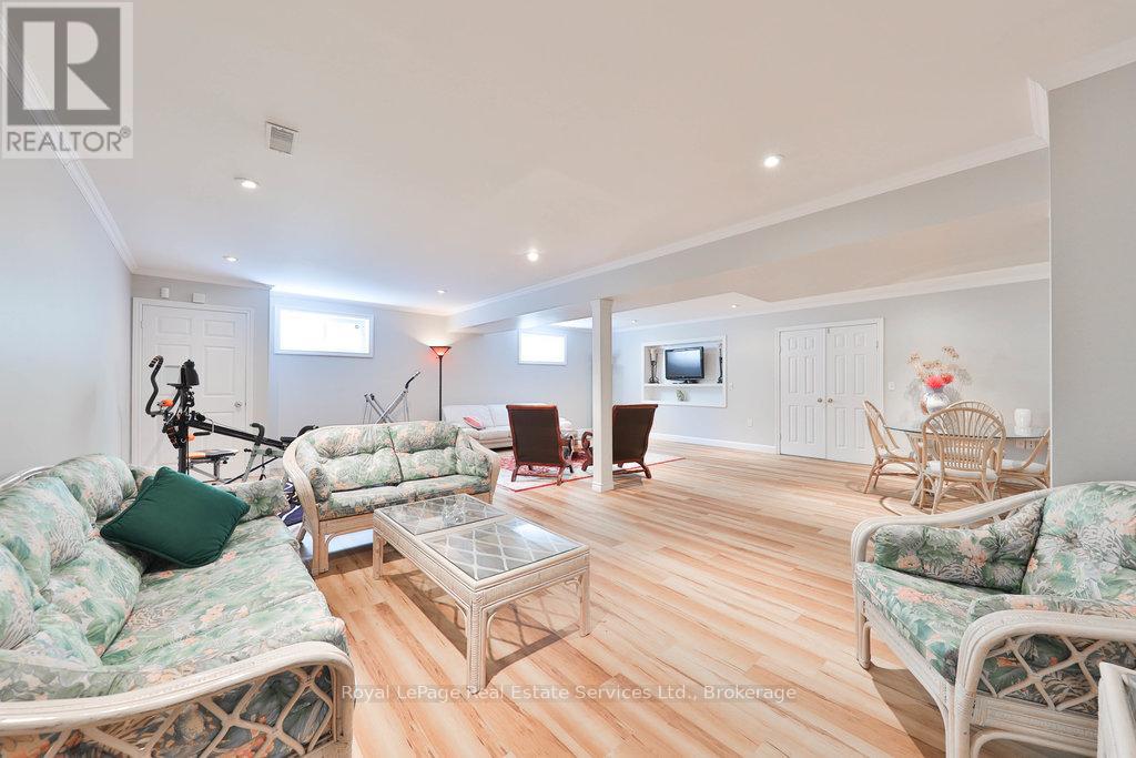 12 Ingleview Drive, Caledon, Ontario  L7C 1P3 - Photo 34 - W12297095