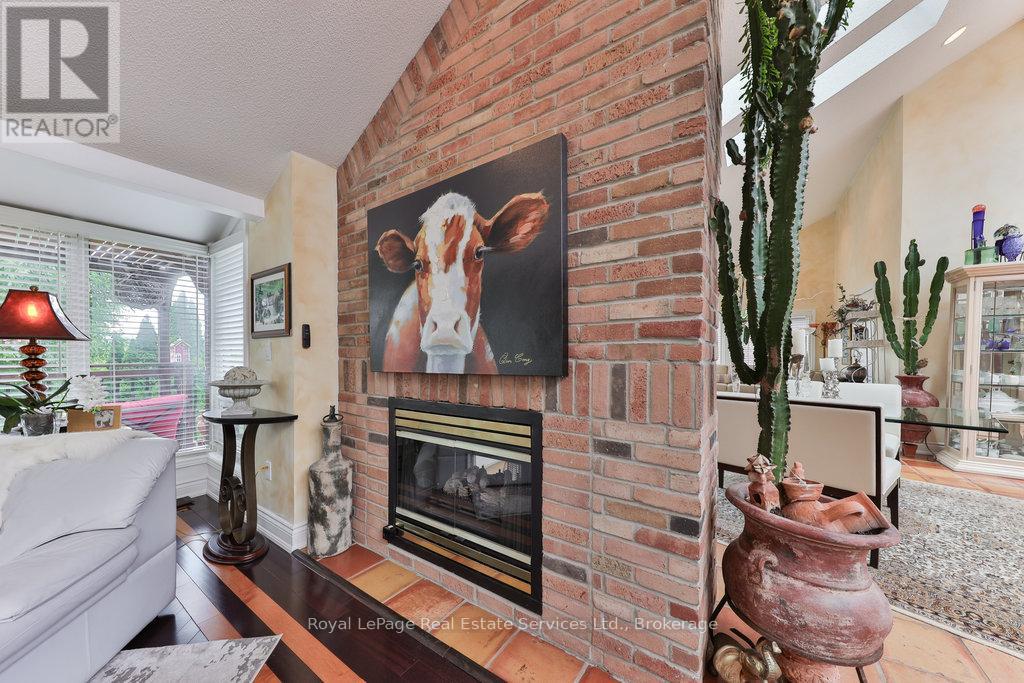 12 Ingleview Drive, Caledon, Ontario  L7C 1P3 - Photo 8 - W12297095