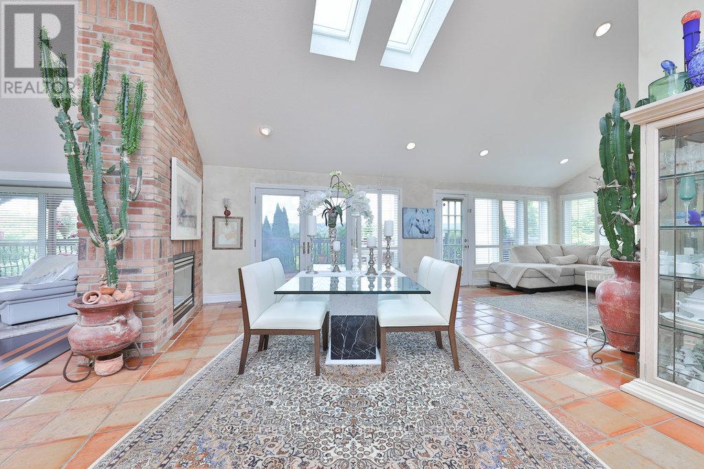 12 Ingleview Drive, Caledon, Ontario  L7C 1P3 - Photo 9 - W12297095
