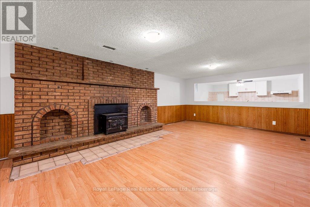51 Athens Street, Hamilton, Ontario  L9C 3K8 - Photo 22 - X12297069