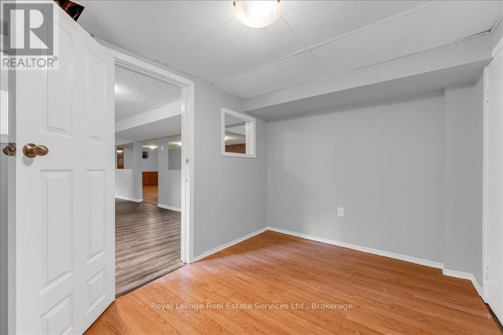 51 Athens Street, Hamilton, Ontario  L9C 3K8 - Photo 24 - X12297069