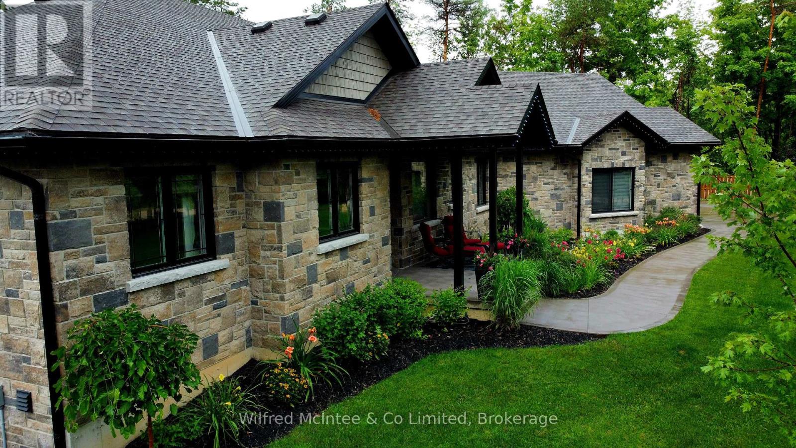 126 Forest Creek Trail, West Grey, Ontario  N0G 1S0 - Photo 4 - X12292081