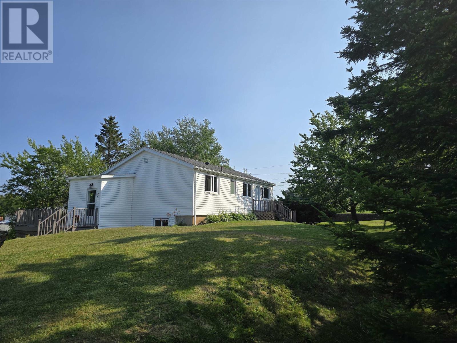 Property at 44 Bissett Lake Road image 2