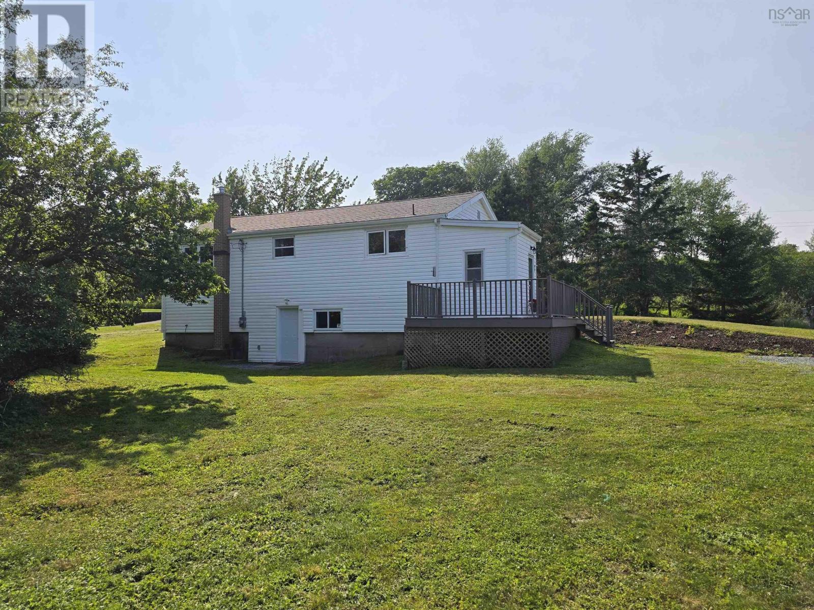 Property at 44 Bissett Lake Road image 3