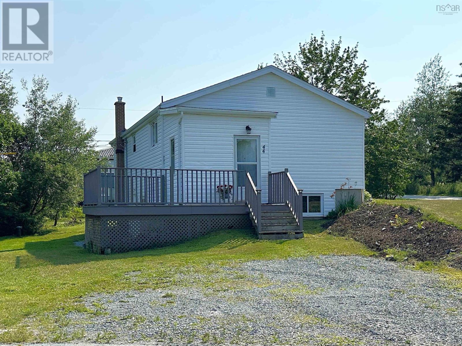 Property at 44 Bissett Lake Road image 4