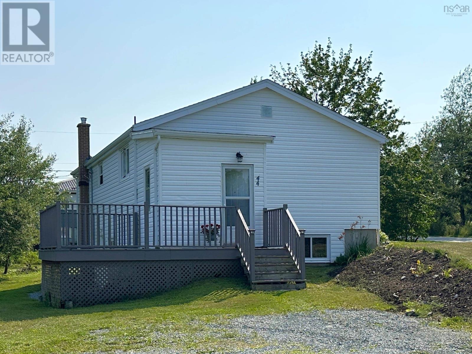 Property at 44 Bissett Lake Road image 5