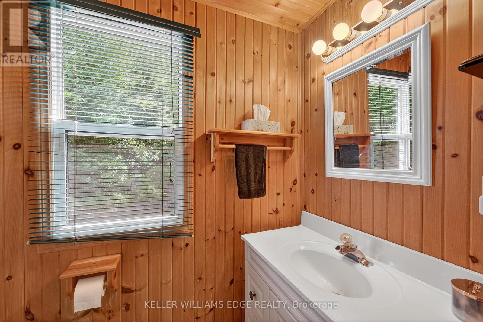 92 Shadow Lake Rd 28 Road, Kawartha Lakes (Somerville), Ontario  K0M 1K0 - Photo 21 - X12297058