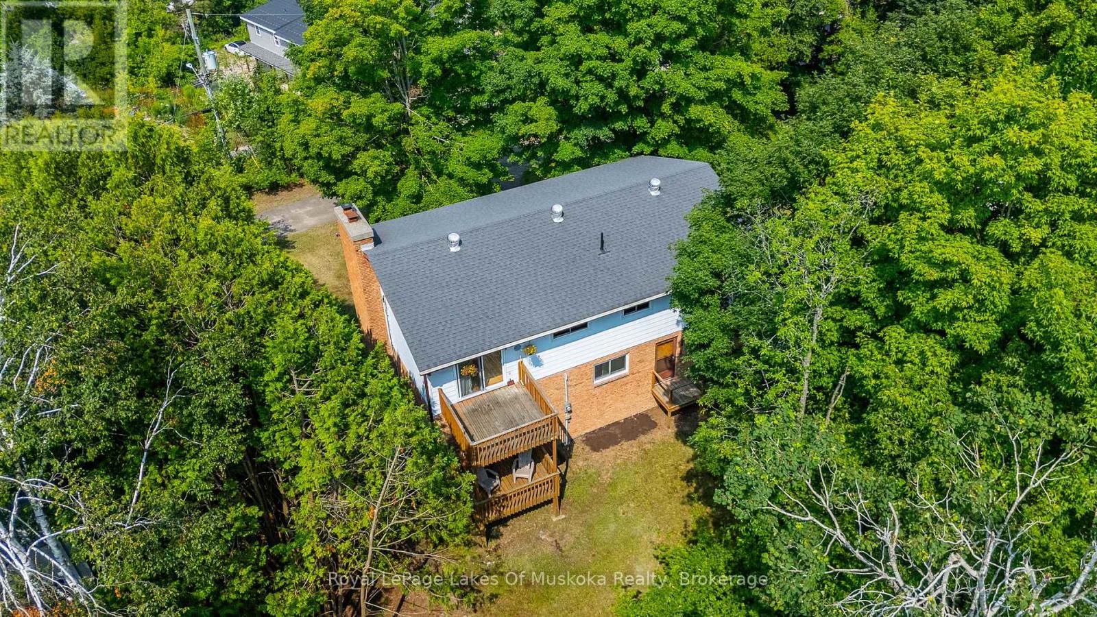 37 Church Street, Bracebridge, Ontario  P1L 2A2 - Photo 41 - X12297090