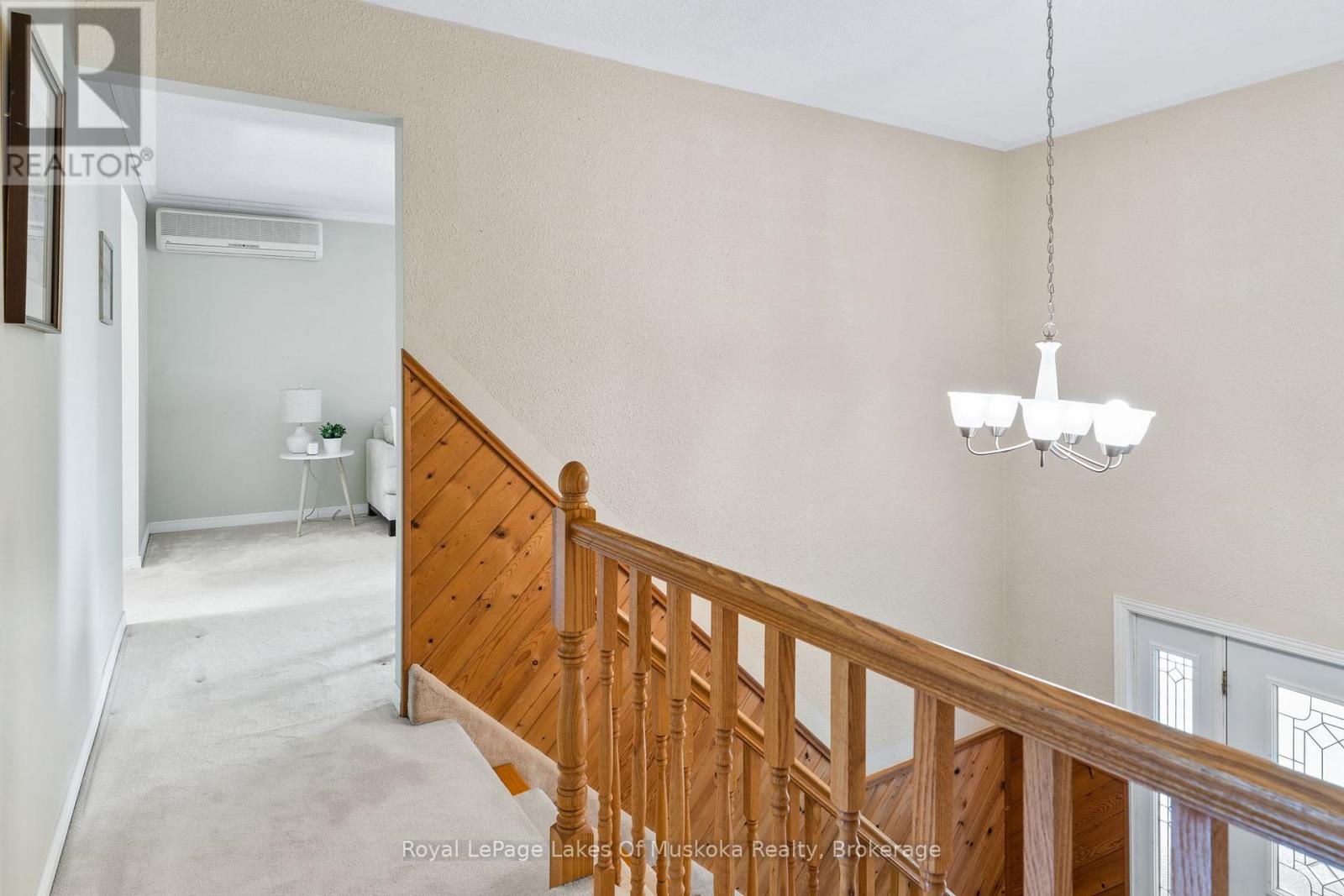 37 Church Street, Bracebridge, Ontario  P1L 2A2 - Photo 6 - X12297090