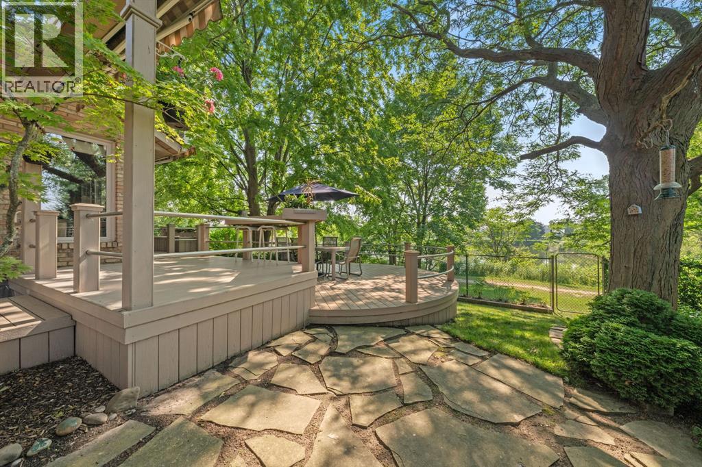 291 Tawny Road, Sarnia, Ontario  N7S 5K1 - Photo 46 - 25017355