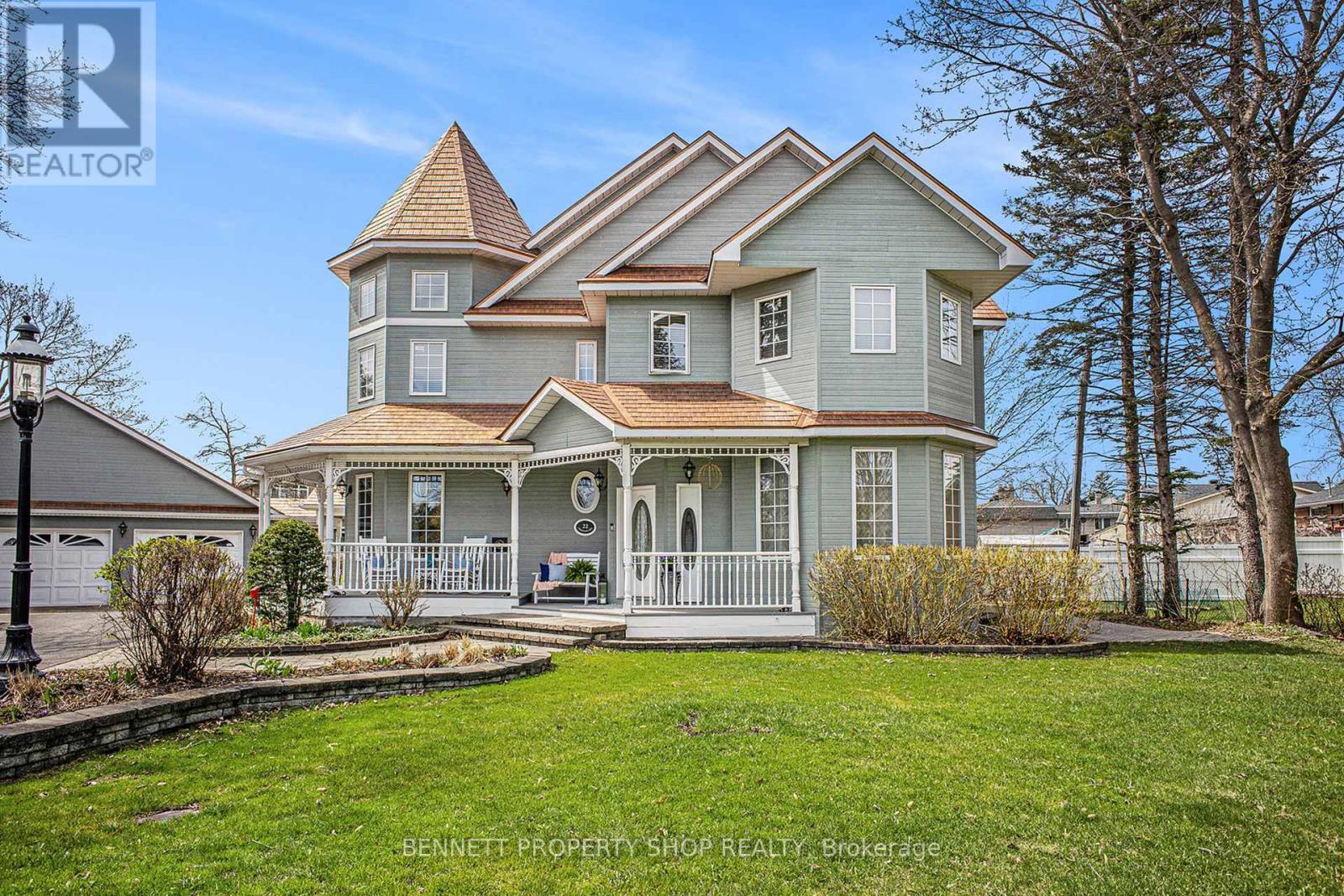 Property at 22 ASHWOOD CRESCENT image 2