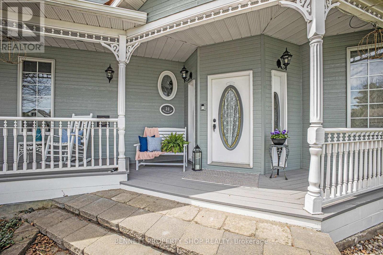 Property at 22 ASHWOOD CRESCENT image 3