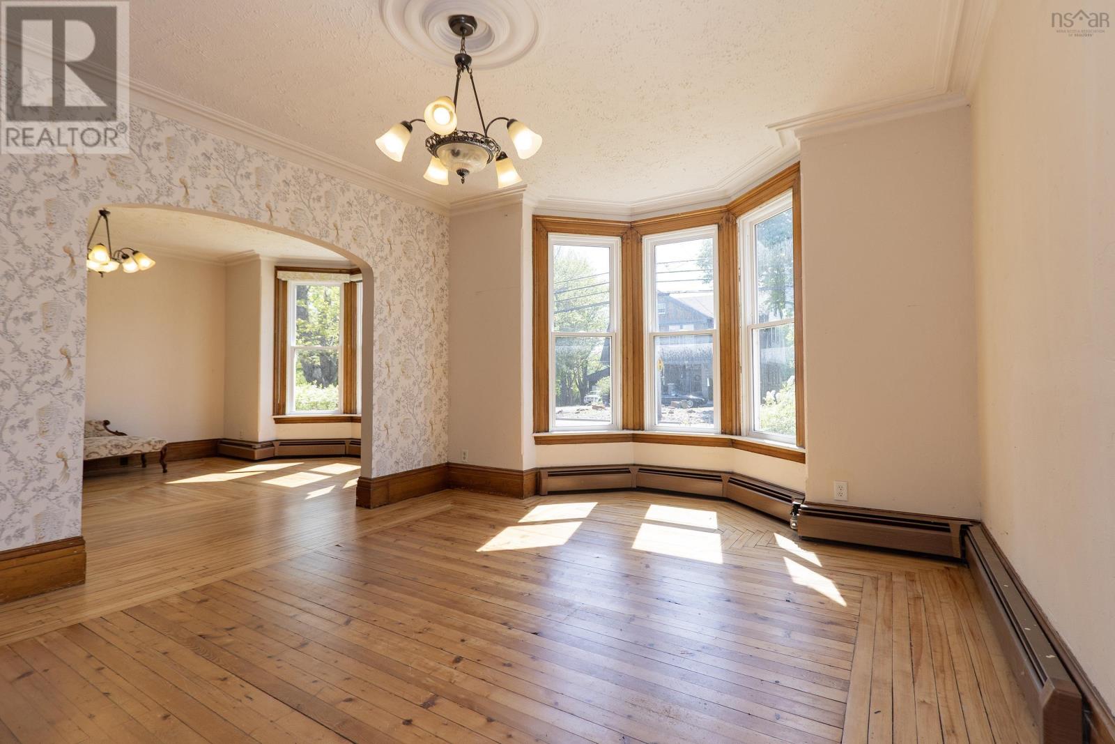 58 Albion Street, Amherst, Nova Scotia  B4H 2W1 - Photo 13 - 202512937