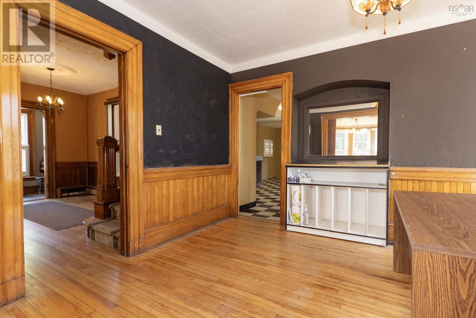 58 Albion Street, Amherst, Nova Scotia  B4H 2W1 - Photo 18 - 202512937