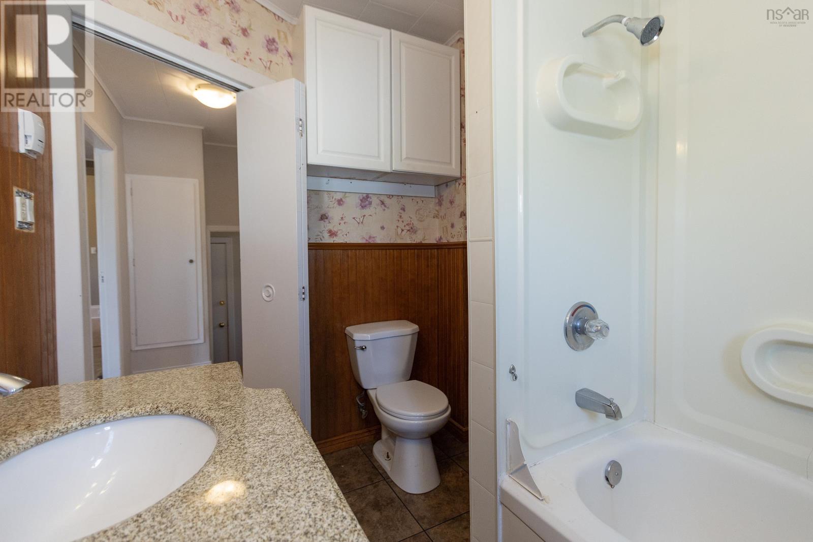 58 Albion Street, Amherst, Nova Scotia  B4H 2W1 - Photo 42 - 202512937