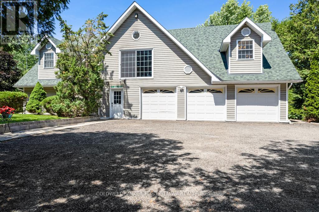 320 Pike Lake Route 12 Road, Tay Valley, Ontario  K7H 3C5 - Photo 3 - X12285241