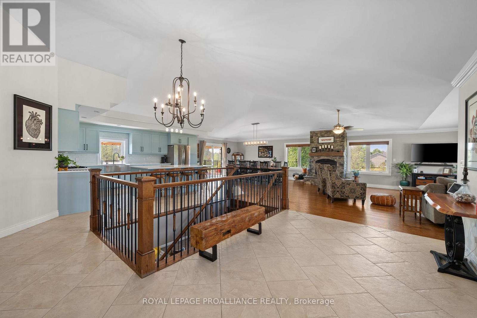 6282 County Road 2, Loyalist, Ontario  K0H 2H0 - Photo 7 - X12297261
