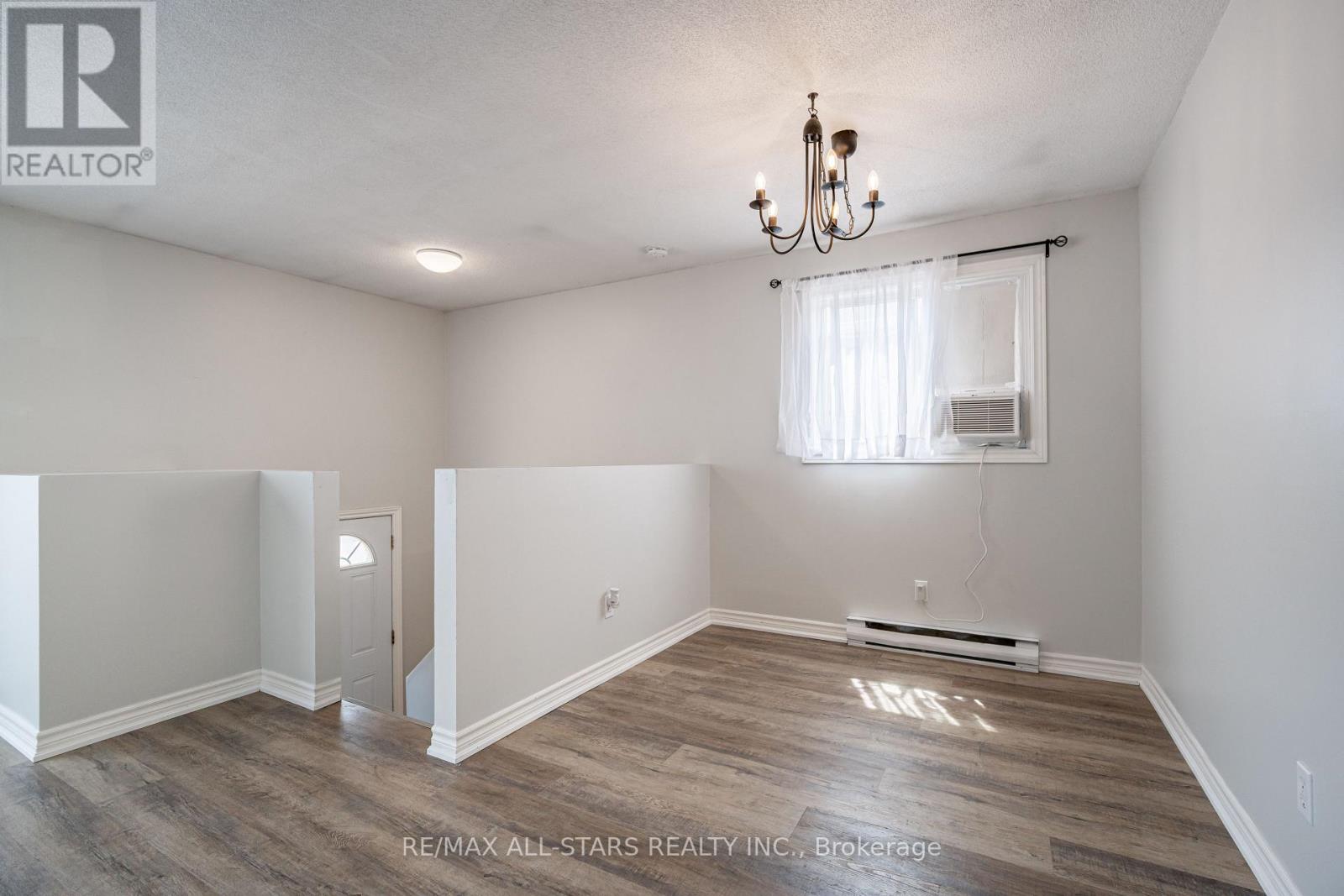 Property at 755 MOUNTAIN ASH ROAD image 5
