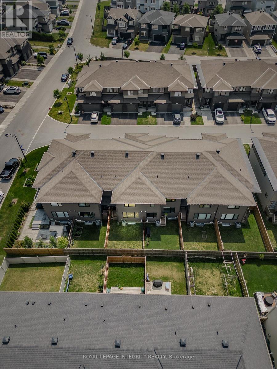 14 Hackney Private, Ottawa, Ontario  K2V 0K8 - Photo 37 - X12297219