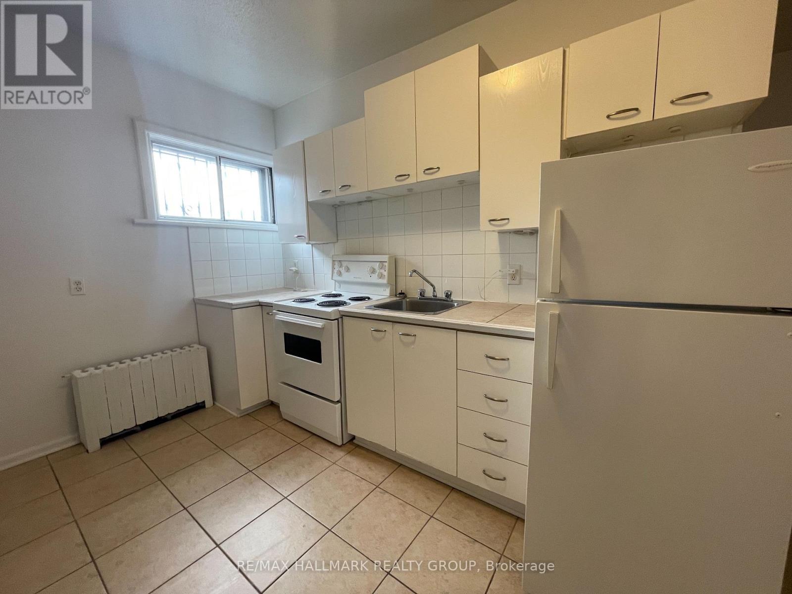 5 - 120 Murray Street, Ottawa, Ontario  K1N 7E6 - Photo 4 - X12297294