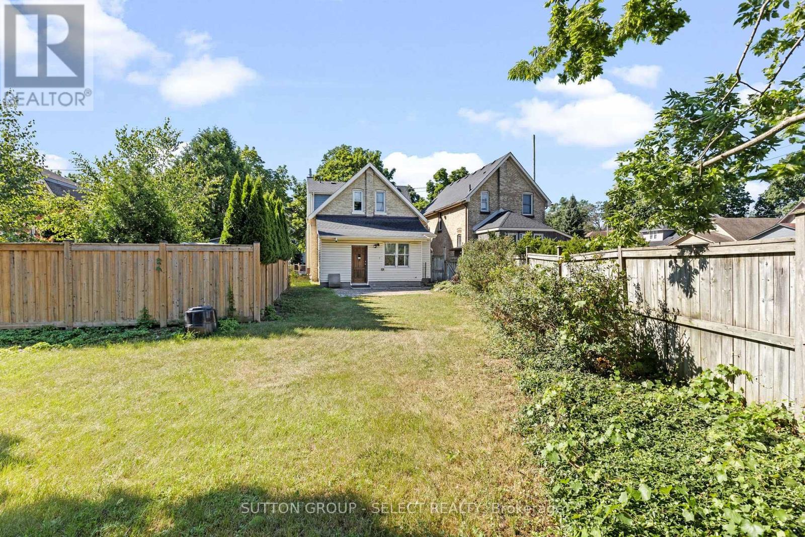 89 Becher Street, London South, Ontario  N6C 1A6 - Photo 31 - X12297217