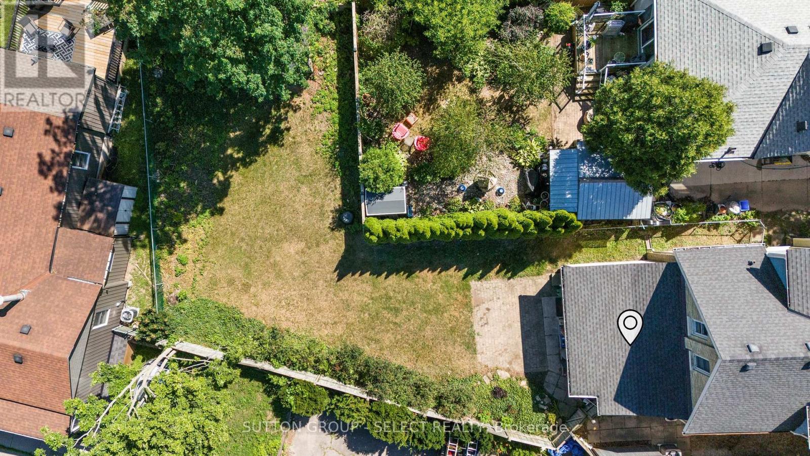 89 Becher Street, London South, Ontario  N6C 1A6 - Photo 32 - X12297217